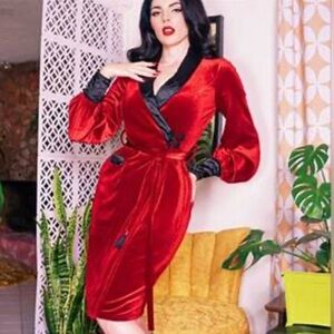 Stunning! Elle Rebel Smoking Jacket Dress- Med.